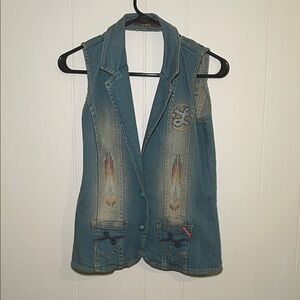 LRG luxirie - Embroidered Denim Vest